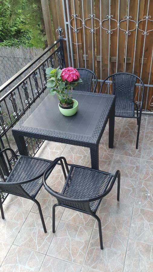 Rose Apartman Balatonlelle Εξωτερικό φωτογραφία